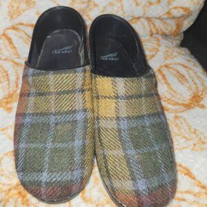 Dansko plaid Clogs Nurse Shoes Size 8